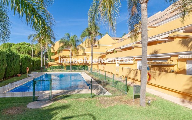 Wiederverkauf - Wohnung - Marbella - Elviria