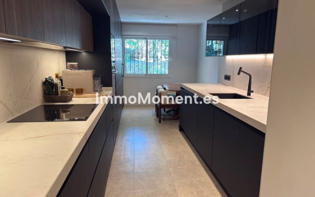 Resale - Apartment - Marbella - Sierra Blanca