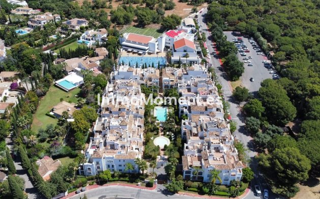 Resale - Apartment - Marbella - Sierra Blanca