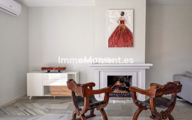 Reventa - Apartamento - Estepona  - Bel Air