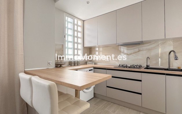 Reventa - Apartamento - Estepona  - Bel Air
