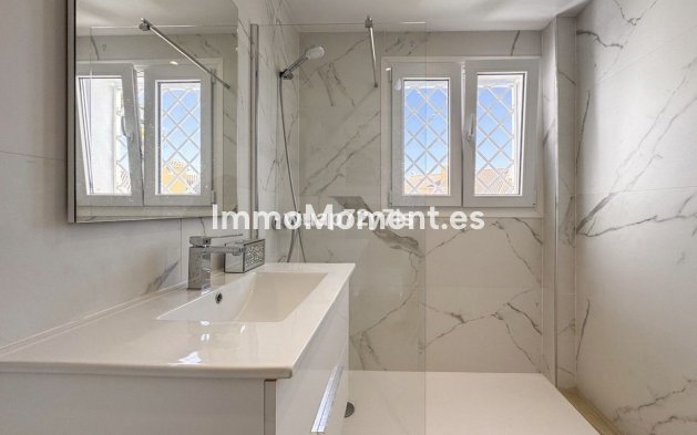 Reventa - Apartamento - Estepona  - Bel Air