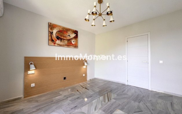 Reventa - Apartamento - Estepona  - Bel Air