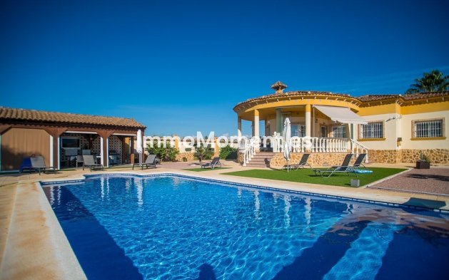 Resale - Detached villa - Catral - Catral Centro