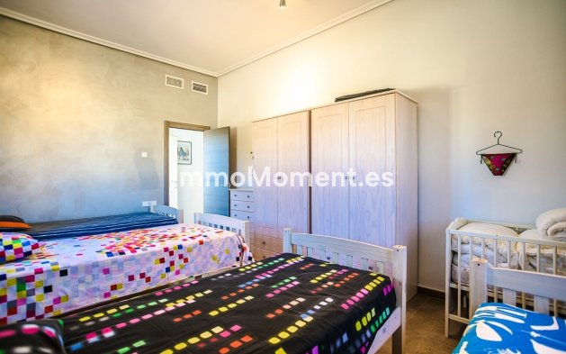 Resale - Detached villa - Catral - Catral Centro