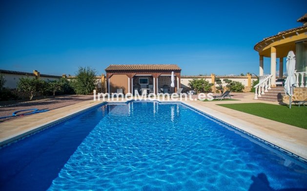 Resale - Detached villa - Catral - Catral Centro