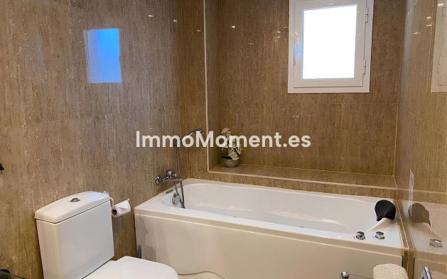 Bestaande woning - Appartement - Estepona  - Estepona Centro