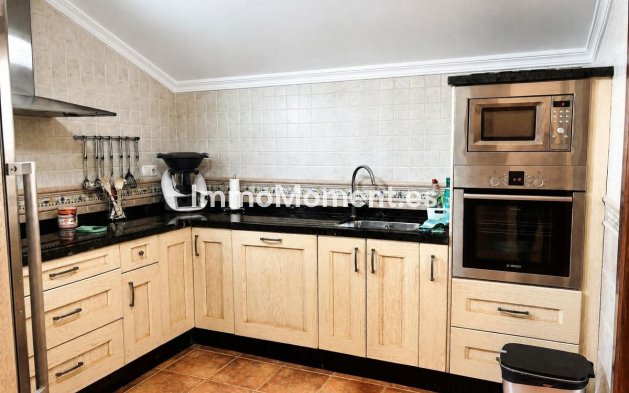 Bestaande woning - Appartement - Binnenland  - Coín