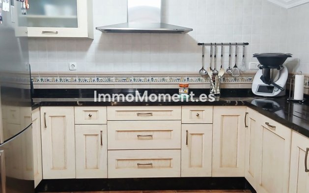 Bestaande woning - Appartement - Binnenland  - Coín