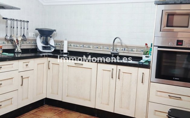 Bestaande woning - Appartement - Binnenland  - Coín