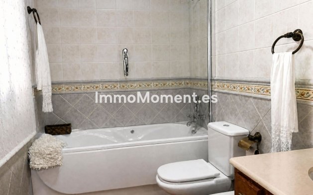Bestaande woning - Appartement - Binnenland  - Coín