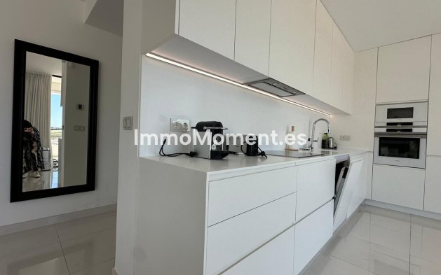 Resale - Penthouse - Estepona - Atalaya Golf