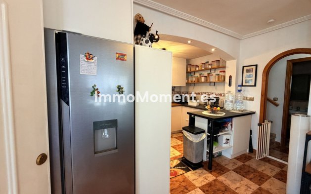 Resale - Detached villa - Orihuela Costa