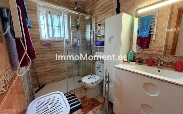 Resale - Detached villa - Orihuela Costa