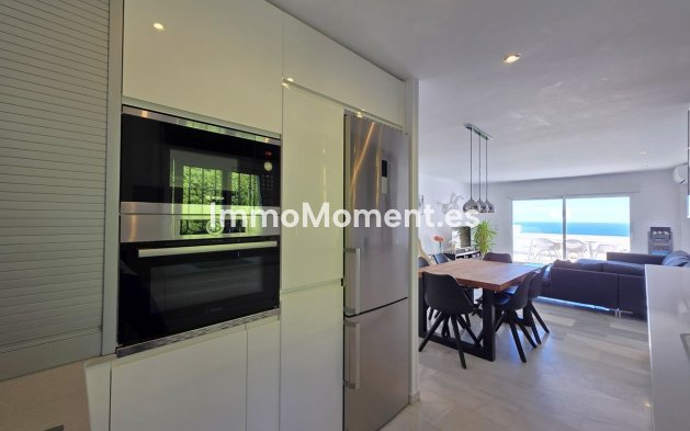 Resale - Apartment - Marbella - La Mairena