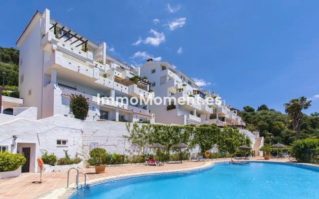 Resale - Apartment - Marbella - La Mairena