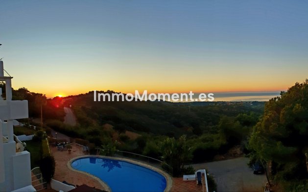 Resale - Apartment - Marbella - La Mairena