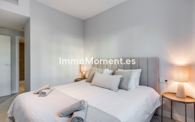 Revente - Appartement - Estepona  - Estepona Centro