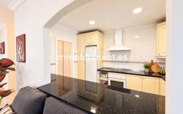 Wiederverkauf - Wohnung - Estepona  - Estepona Centro