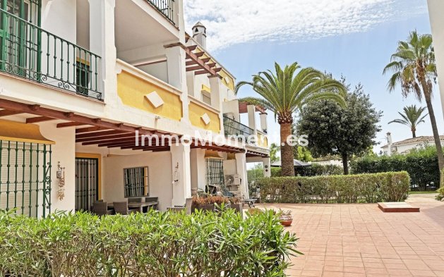 Resale - Apartment - Marbella - Carib Playa