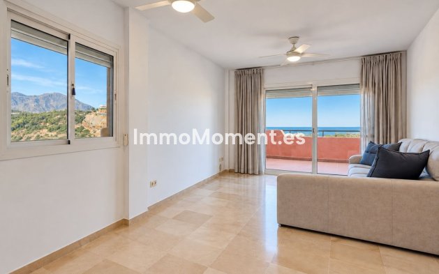 Resale - Apartment - Casares - Casares Centro