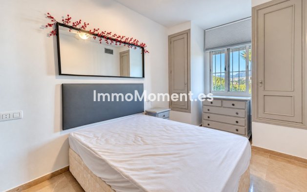 Resale - Apartment - Casares - Casares Centro