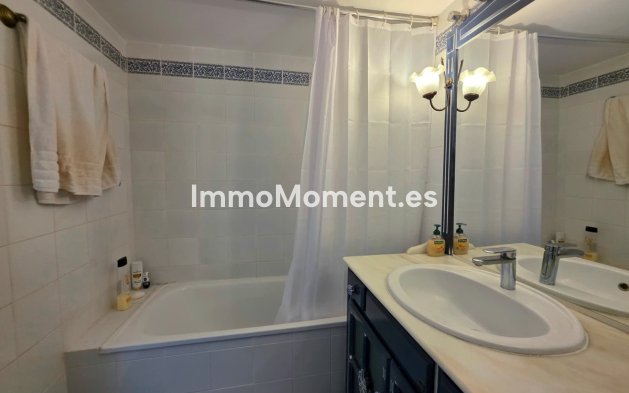 Wiederverkauf - Wohnung - Marbella - Nueva Andalucía