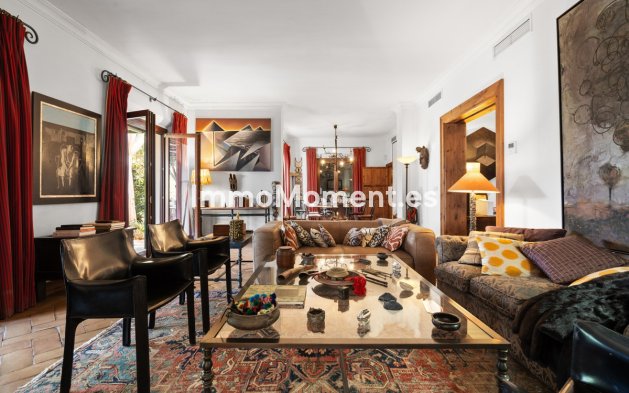 Wiederverkauf - Freistehende Villa - Sotogrande - Sotogrande Costa