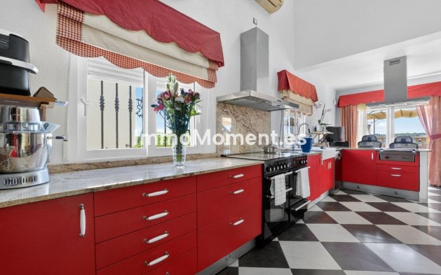 Reventa - Villa independiente - Orihuela Costa