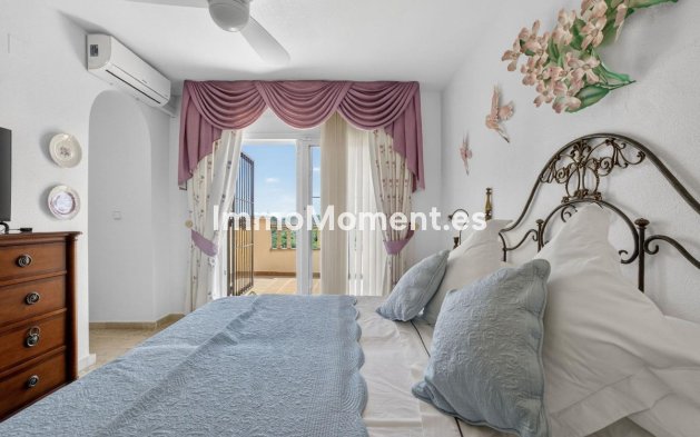 Reventa - Villa independiente - Orihuela Costa