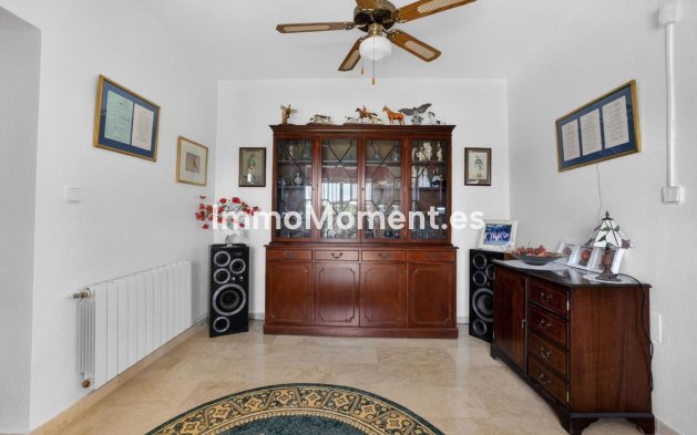 Reventa - Villa independiente - Orihuela Costa