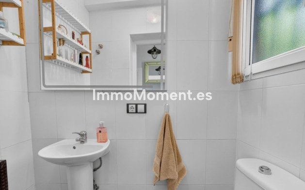 Reventa - Villa independiente - Orihuela Costa