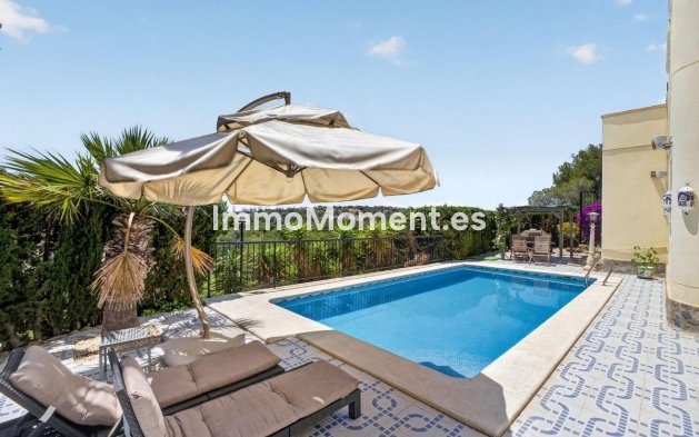 Reventa - Villa independiente - Orihuela Costa