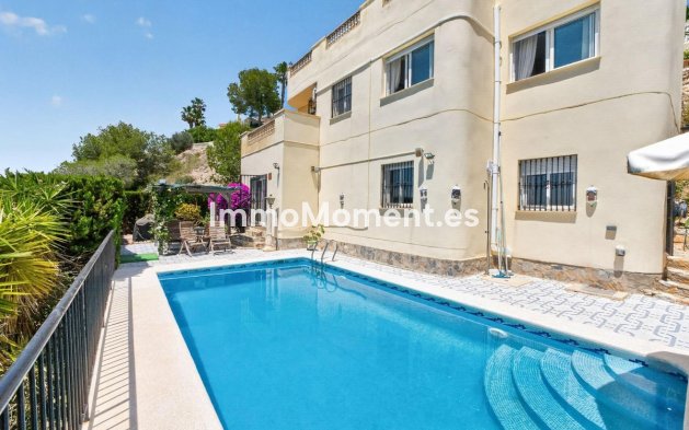 Reventa - Villa independiente - Orihuela Costa