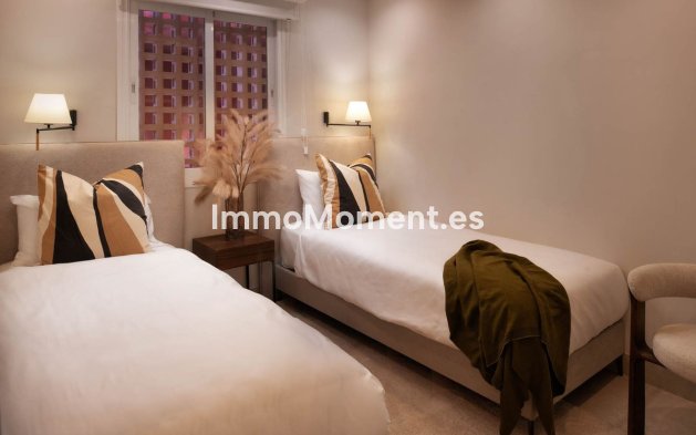 Bestaande woning - Appartement - Estepona  - Estepona Centro