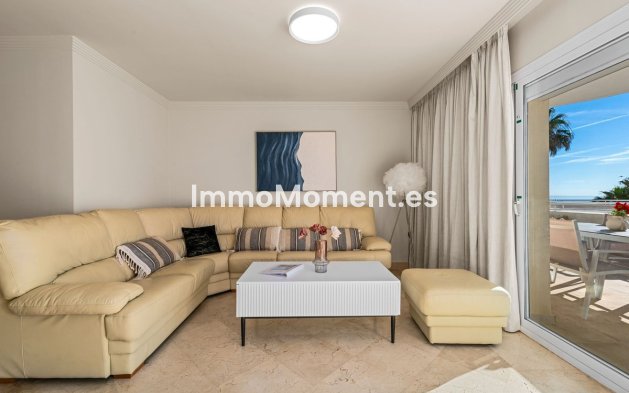 Resale - Apartment - Estepona - Estepona Centro