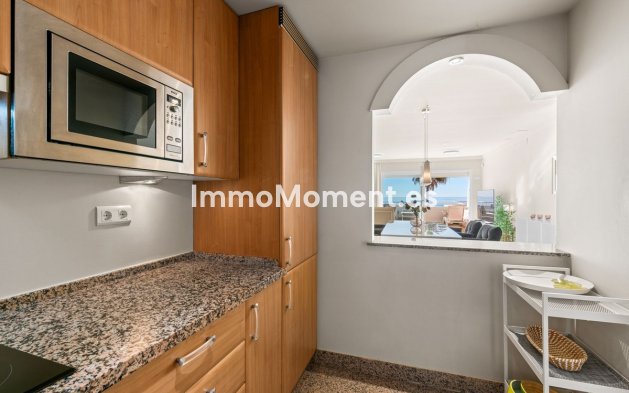 Resale - Apartment - Estepona - Estepona Centro