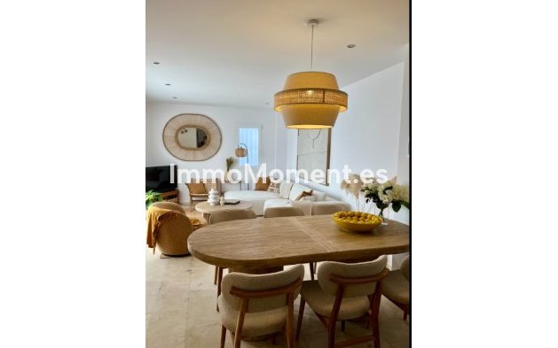 Alquiler a corto plazo - Adosado - Estepona  - New Golden Mile