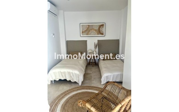 Alquiler a corto plazo - Adosado - Estepona  - New Golden Mile