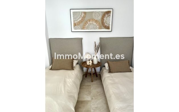 Alquiler a corto plazo - Adosado - Estepona  - New Golden Mile