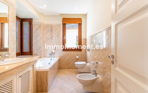 Wiederverkauf - Wohnung - Marbella - Los Monteros