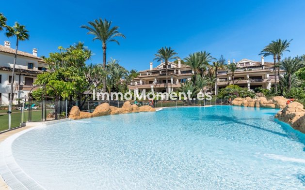 Wiederverkauf - Wohnung - Marbella - Los Monteros