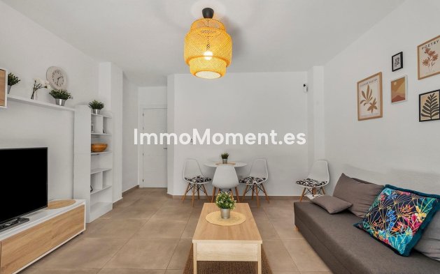 Resale - Apartment - Torrevieja - Playa de los Locos