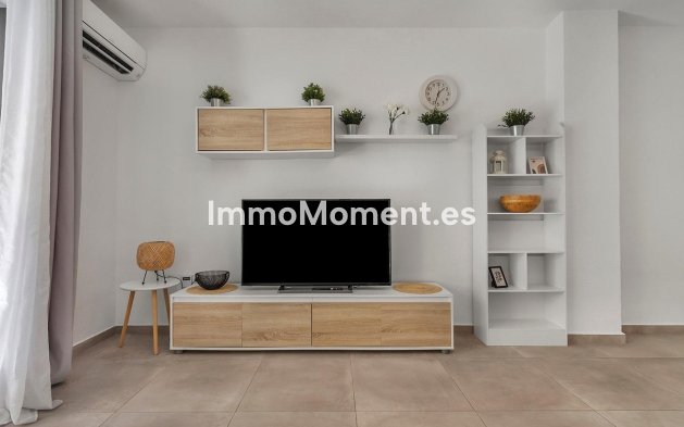 Resale - Apartment - Torrevieja - Playa de los Locos