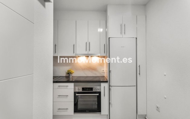 Resale - Apartment - Torrevieja - Playa de los Locos