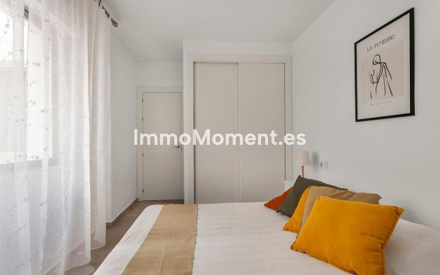 Resale - Apartment - Torrevieja - Playa de los Locos