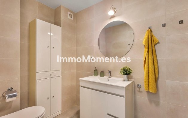 Resale - Apartment - Torrevieja - Playa de los Locos