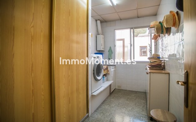 Reventa - Villa independiente - Orihuela - La Matanza