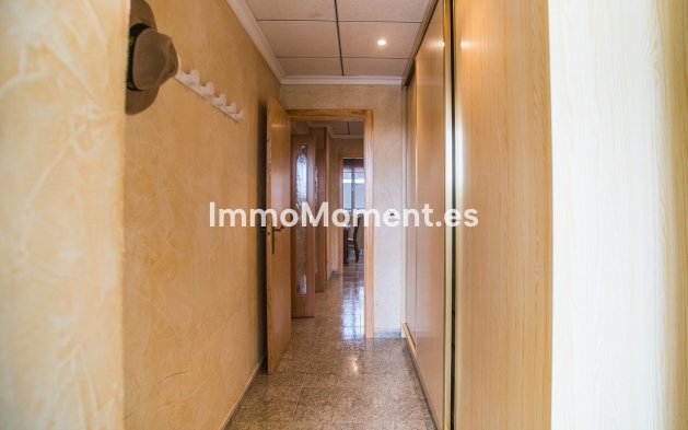 Reventa - Villa independiente - Orihuela - La Matanza