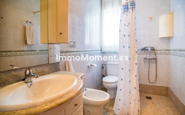 Reventa - Villa independiente - Orihuela - La Matanza